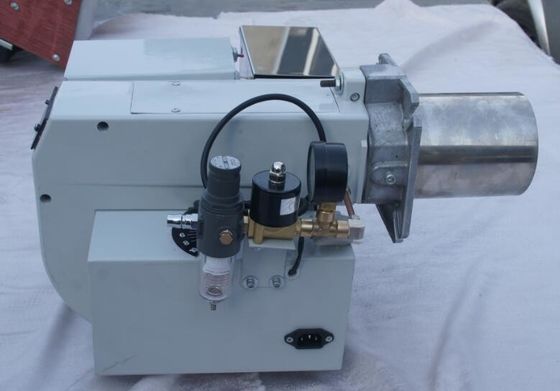 800000 Btu / H เครื่องเผาน้ํามันหลายชนิด ความดันทํางาน 8 บาร์ ด้วยระบบกรอง