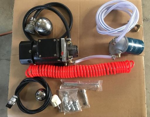 220 V / 50 Hz เครื่องเผาน้ํามันเชื้อเพลิง, 25 กิโลกรัม เครื่องเผาน้ํามัน โบตเลอร์ การทํางานง่าย