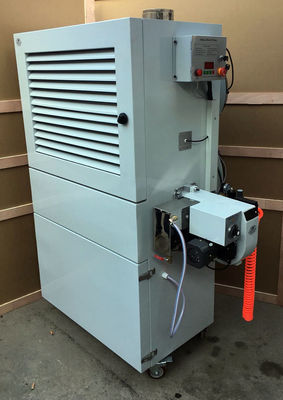 เครื่องทําความร้อนน้ํามันเสียอัตโนมัติเต็ม 400000 Btu / H ทนอุณหภูมิสูง